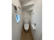【千葉県/船橋市前原西】船橋市前原西1丁目 新築戸建　2号棟 トイレ
