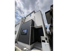 【千葉県/船橋市前原西】船橋市前原西1丁目　新築戸建 3号棟 外観：全3棟/右側