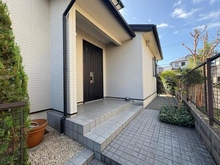 【東京都/町田市高ヶ坂】町田市高々坂7丁目戸建 玄関