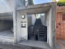 【東京都/町田市高ヶ坂】町田市高々坂7丁目戸建 アプローチ