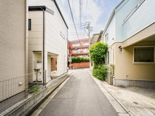 【東京都/目黒区上目黒】目黒区上目黒5丁目　中古戸建 前面道路