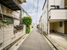【東京都/目黒区上目黒】目黒区上目黒5丁目　中古戸建 前面道路