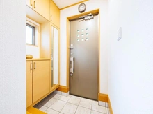 【東京都/板橋区四葉】板橋区四葉1丁目 中古戸建 玄関