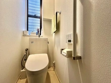 【東京都/板橋区成増】板橋区成増二丁目 中古戸建 トイレ:1階