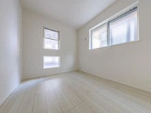 【埼玉県/朝霞市本町】朝霞市本町2丁目 新築戸建 A号棟 洋室：1階(約4.9帖)