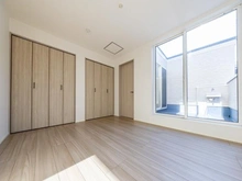 【埼玉県/朝霞市本町】朝霞市本町2丁目 新築戸建 B号棟 洋室：3階(約5.6帖)