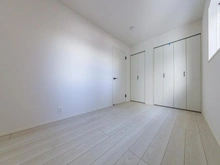 【埼玉県/朝霞市本町】朝霞市本町2丁目 新築戸建 C号棟 サービスルーム（納戸）：1階(約4.7帖)