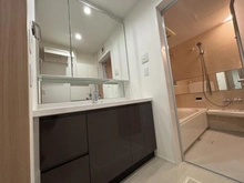 【神奈川県/川崎市中原区小杉陣屋町】川崎市中原区小杉陣屋町一丁目　中古戸建 洗面室