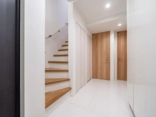 【神奈川県/川崎市中原区小杉陣屋町】川崎市中原区小杉陣屋町一丁目　中古戸建 廊下