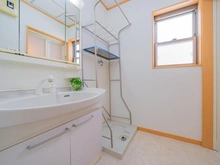 【神奈川県/川崎市中原区上丸子八幡町】上丸子八幡町　賃貸併用住宅 洗面所