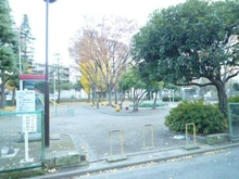 【神奈川県/川崎市中原区上丸子八幡町】上丸子八幡町　賃貸併用住宅 下沼部公園（現地より約667m）