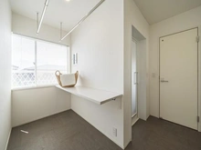 【神奈川県/茅ヶ崎市柳島海岸】茅ヶ崎市柳島海岸　戸建 洗面室：家具調度品は価格に含まれません