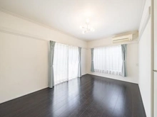 【神奈川県/茅ヶ崎市柳島海岸】茅ヶ崎市柳島海岸　戸建 洋室：家具調度品は価格に含まれません