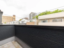 【神奈川県/川崎市中原区市ノ坪】川崎市中原区市ノ坪　戸建 バルコニー