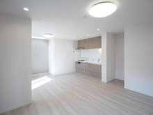 【神奈川県/川崎市中原区井田】川崎市中原区井田二丁目戸建  リビング