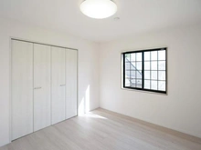 【神奈川県/川崎市中原区井田】川崎市中原区井田二丁目戸建  洋室