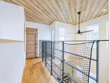 【神奈川県/川崎市高津区北見方】川崎市高津区北見方二丁目中古戸建 廊下