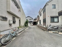 【神奈川県/川崎市中原区宮内】川崎市中原区宮内一丁目　中古戸建 前面道路