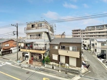 【神奈川県/川崎市中原区宮内】川崎市中原区宮内一丁目　中古戸建 眺望：北側前面道路の眺望です。