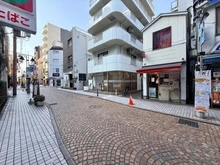 【神奈川県/川崎市中原区新丸子町】川崎市中原区新丸子町　店舗併用住宅 前面道路