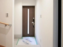 【神奈川県/川崎市中原区井田杉山町】川崎市中原区井田杉山町　新築戸建A号棟 玄関