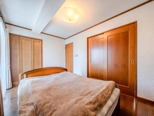 【東京都/立川市若葉町】立川市若葉町3丁目　店舗付中古戸建 洋室