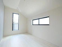 【東京都/国分寺市日吉町】国分寺市日吉町4丁目　新築戸建2号棟 洋室