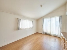 【東京都/国分寺市内藤】プラウドシーズン国立　光の街 洋室