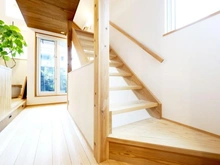 【東京都/小平市小川町】小平市小川町2丁目　戸建 ロフトへの階段