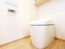 【東京都/小平市小川町】小平市小川町2丁目　戸建 トイレ