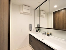 【東京都/国分寺市日吉町】プラウドシーズン国立ステーションイースト 洗面室