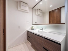 【東京都/国分寺市日吉町】プラウドシーズン国立ステーションイースト 洗面所