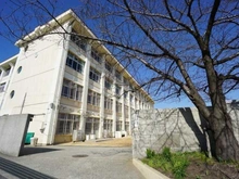 【兵庫県/神戸市灘区赤坂通】神戸市灘区赤坂通六丁目　中古戸建 神戸市立福住小学校（現地より約220m）