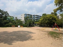 【兵庫県/芦屋市岩園町】芦屋市岩園町　中古戸建て 高塚公園（現地より約240m）：