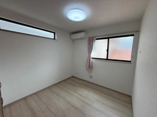 【大阪府/堺市堺区京町通】大阪府堺市堺区京町通 中古戸建 洋室：家具調度品は価格に含まれません