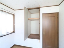 【東京都/足立区一ツ家】足立区一ツ家2丁目　中古戸建 収納