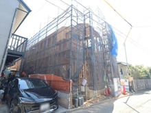 【東京都/足立区古千谷本町】足立区古千谷本町1丁目 戸建 建築中の外観