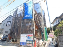 【東京都/足立区古千谷本町】足立区古千谷本町1丁目 戸建 建築中の外観