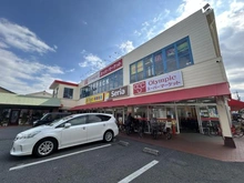 【東京都/足立区関原】足立区関原3丁目　中古戸建 オリンピック関原店（現地より約220m）