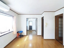 【東京都/足立区一ツ家】足立区一ツ家2丁目　中古戸建 リビング・ダイニング：家具調度品は価格に含まれません