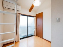 【東京都/足立区千住旭町】足立区千住旭町　戸建 洋室