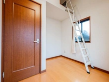 【東京都/足立区千住旭町】足立区千住旭町　戸建 洋室