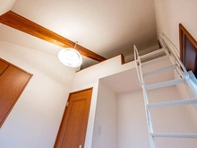 【東京都/足立区千住旭町】足立区千住旭町　戸建 小屋裏収納