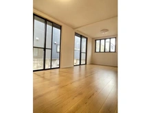 【埼玉県/草加市谷塚町】草加市谷塚町　中古戸建 リビング・ダイニング