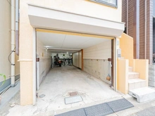 【東京都/江戸川区北葛西】江戸川区北葛西5丁目戸建 1階スペース：車庫