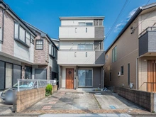 【東京都/江戸川区東葛西】江戸川区東葛西9丁目中古戸建 外観：2010年3月築・3階建て/101.65m2(約30.74坪)の建物