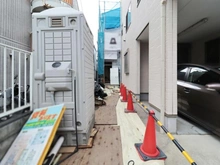 【東京都/葛飾区西新小岩】葛飾区西新小岩5丁目新築戸建て アプローチ