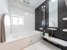 【埼玉県/さいたま市岩槻区大字上野】さいたま市岩槻区大字上野　中古戸建 浴室