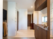 【埼玉県/さいたま市岩槻区大字上野】さいたま市岩槻区大字上野　中古戸建 玄関