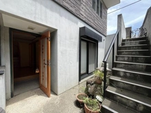 【埼玉県/さいたま市南区別所】さいたま市南区別所4丁目　中古戸建 玄関